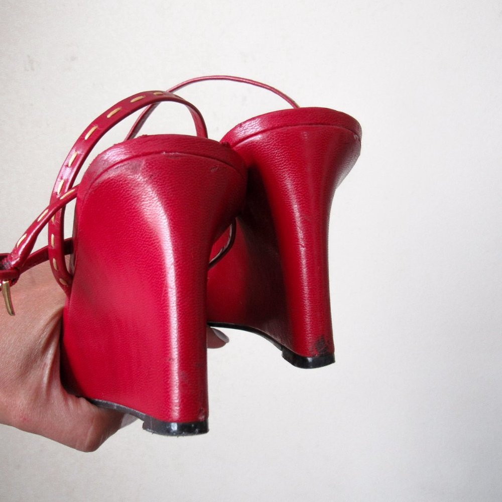 FRANCO SARTO Red Ankle Strap Wedge Heels Open Toe Sandals Sexy Chic Pair! - Picture 6 of 13